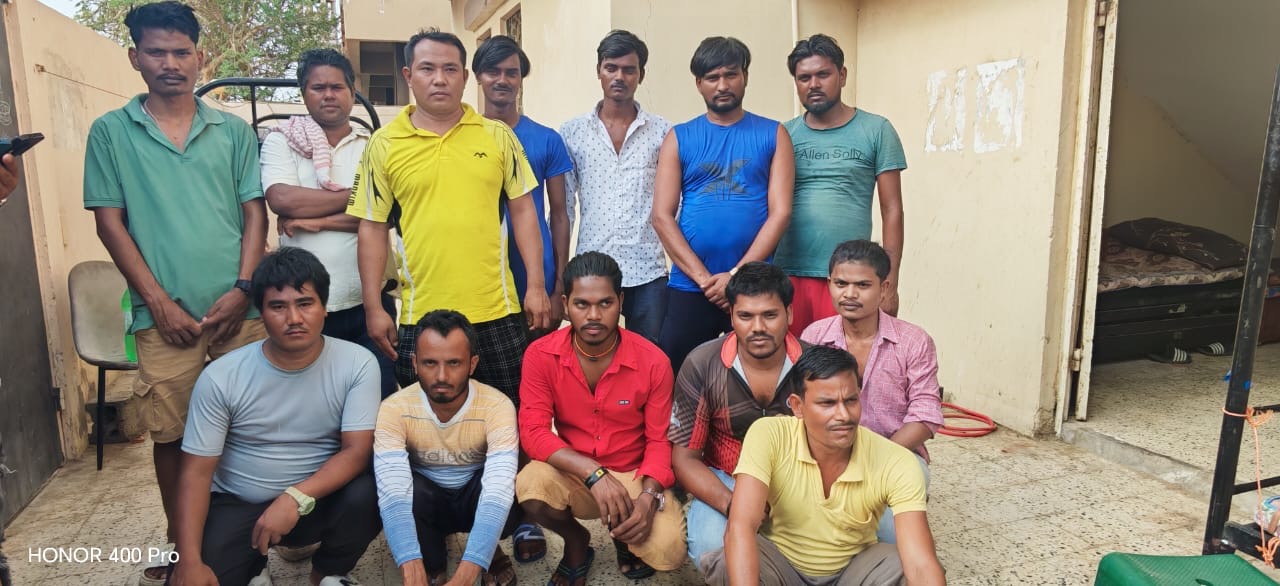 साउदी अरबको यान्बुमा ११ नेपाली अलपत्र, सहयोगको अपिल