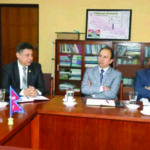 त्रिविले प्रवासी नेपालीलाई अनलाइनमा पढाउने