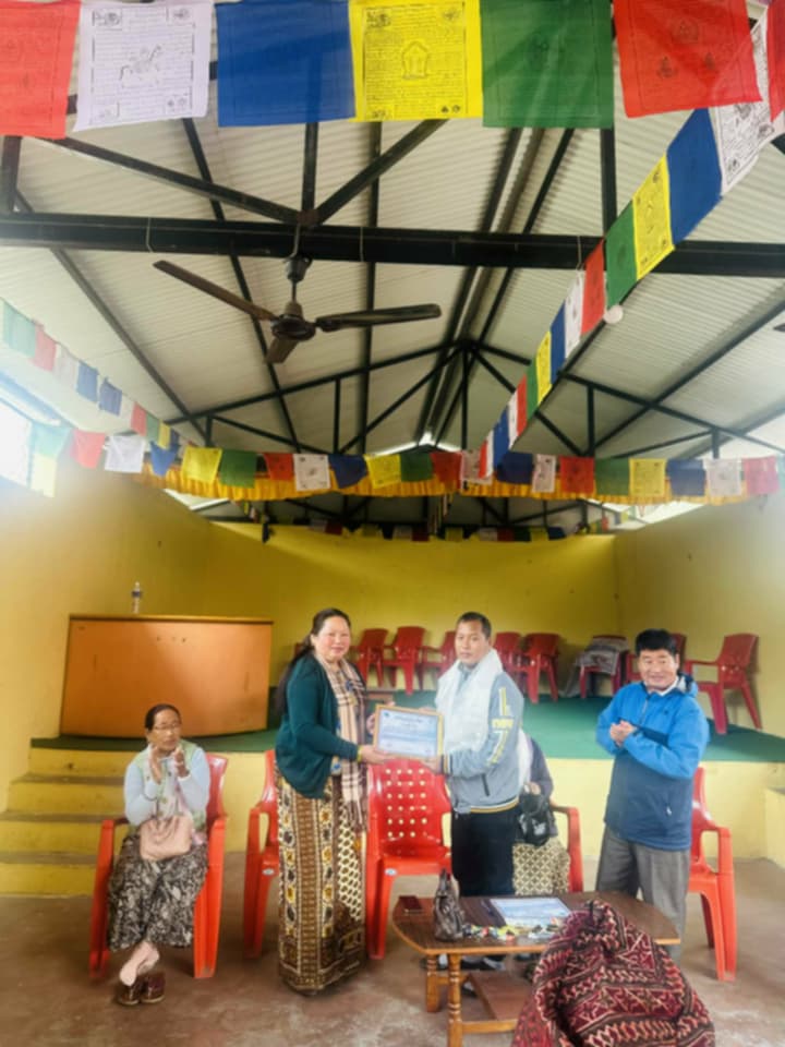 नेपाल तामाङ घेदुङ, जोहोरद्वारा गुम्बा निर्माणमा सहयोग