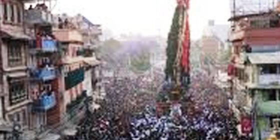 आजबाट ललितपुरमा रातो मच्छिन्द्रनाथको रथयात्रा