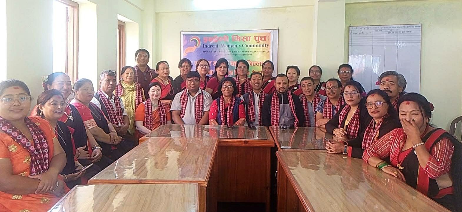 ईन्द्रेणी मिसा पुचःद्वारा नेवाः पत्रकारहरुलाई बधाई तथा सम्मान
