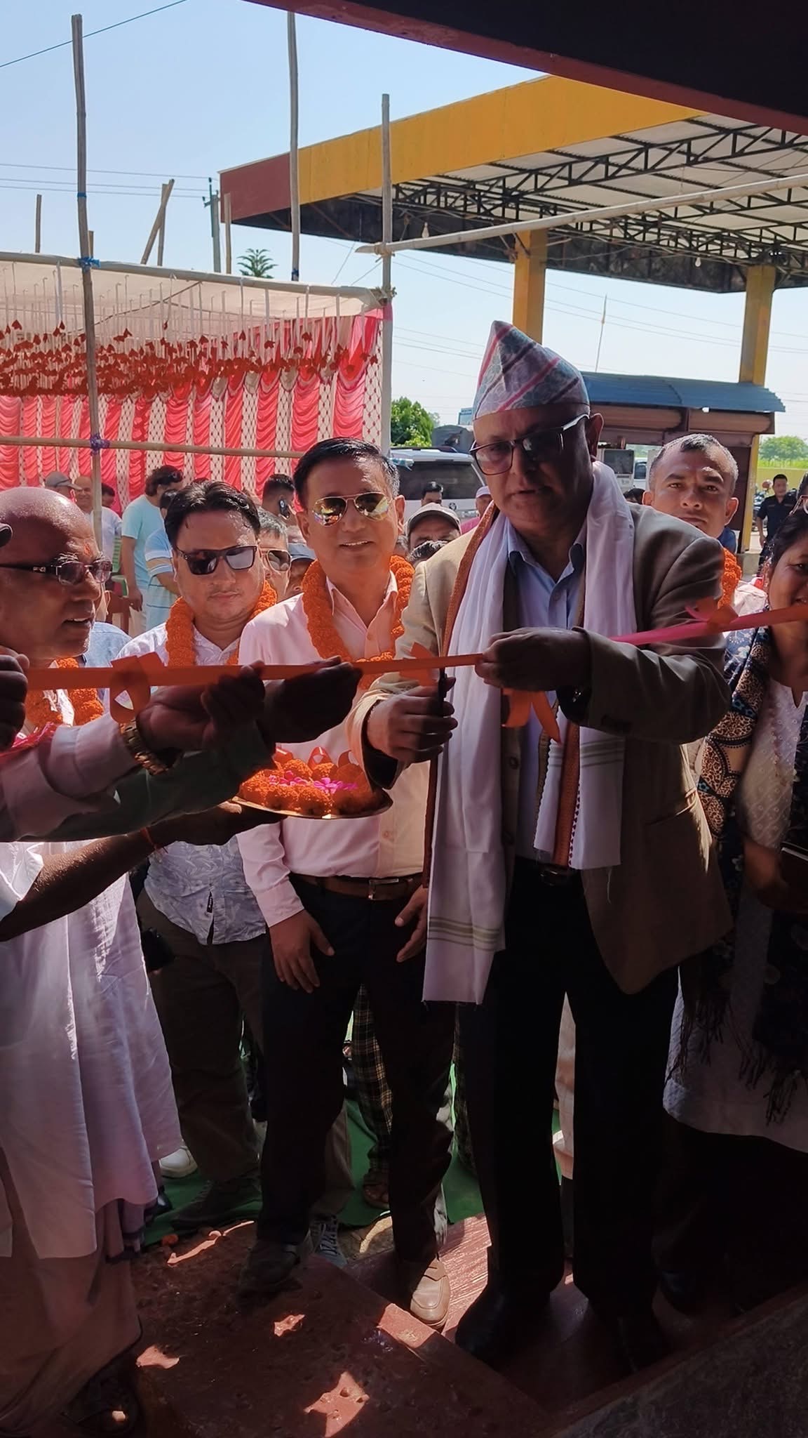 विश्वकर्मा अटो शोरुमको भव्य उद्घाटन सम्पन्न